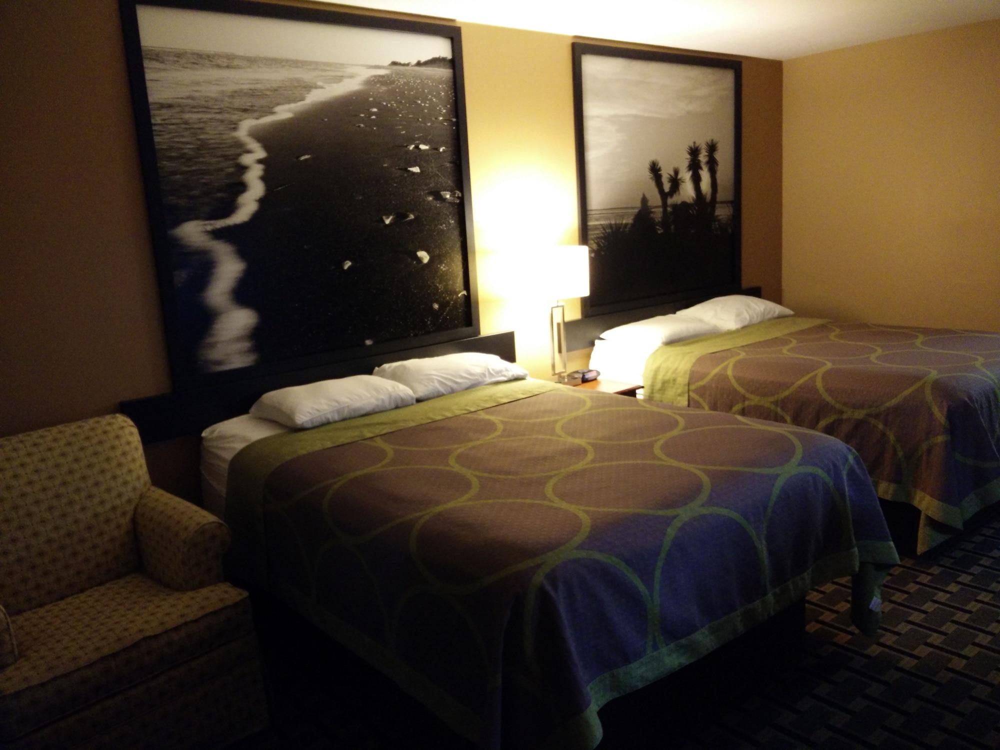 Hotel Super 8 By Wyndham Houston/willowbrook Hwy 249 2*