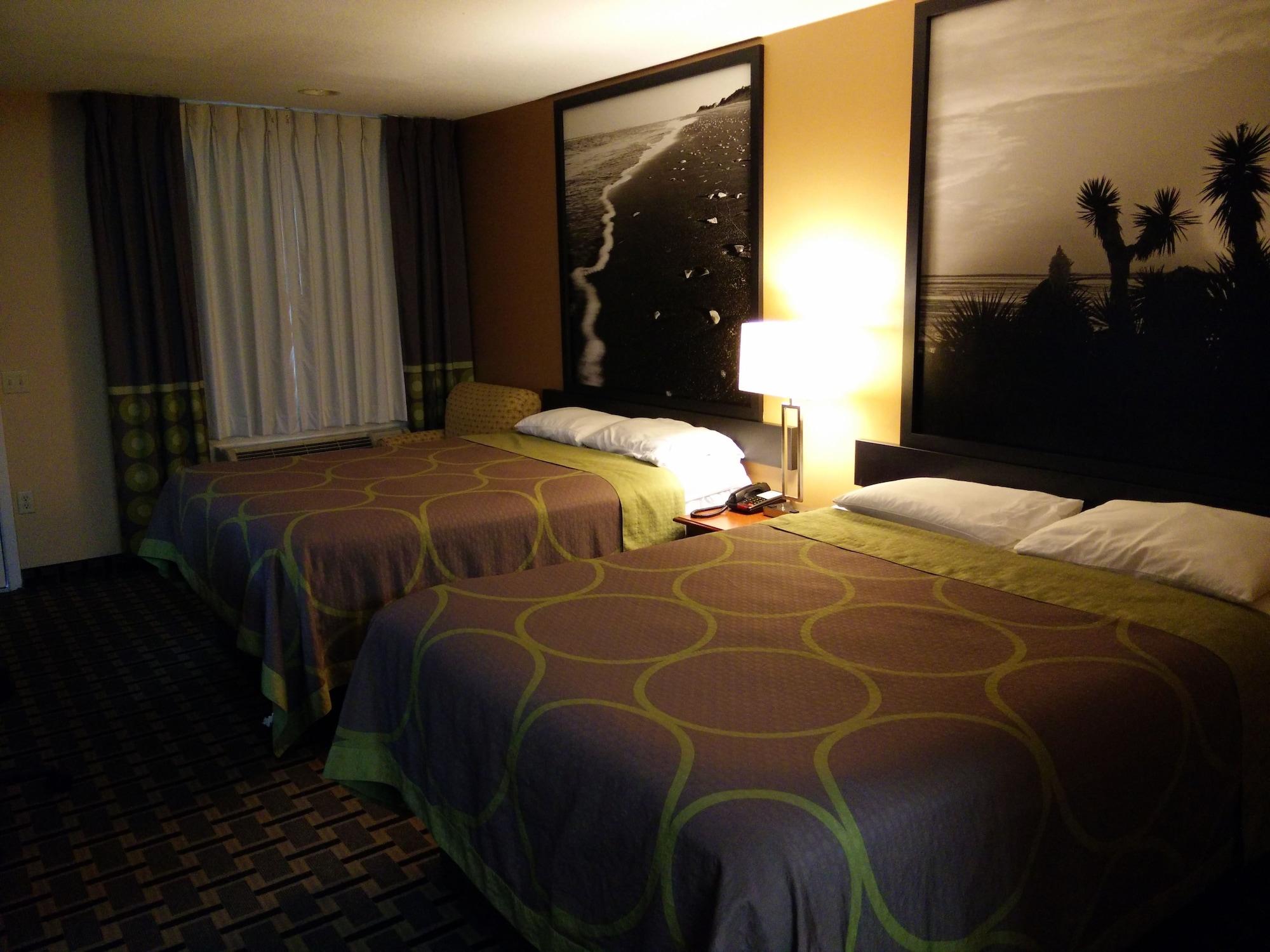 Super 8 By Wyndham Houston/willowbrook Hwy 249 Hotel