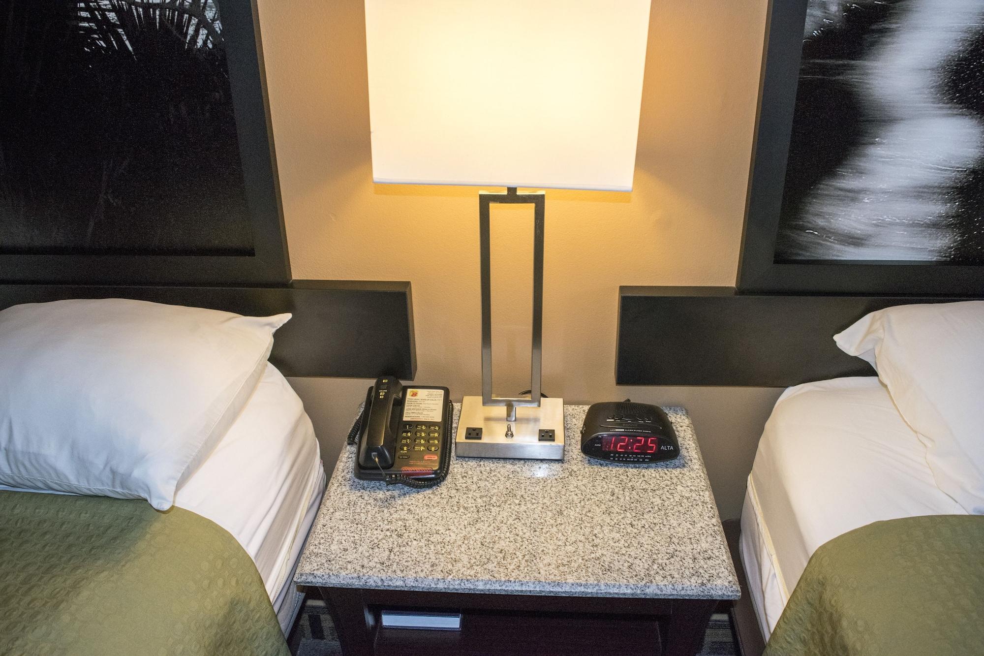 Super 8 By Wyndham Houston/willowbrook Hwy 249 Hotel Houston