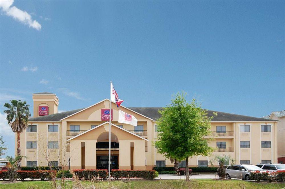 Comfort Bush Intercontinental Airport Hotel 3*