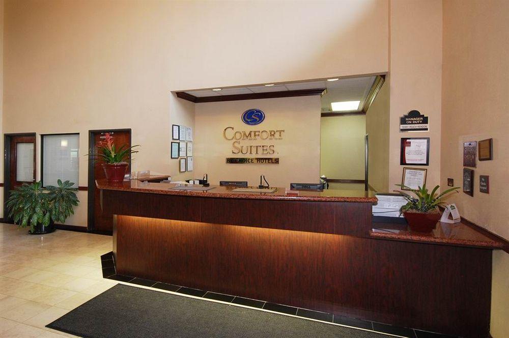 Hotel Comfort Bush Intercontinental Airport