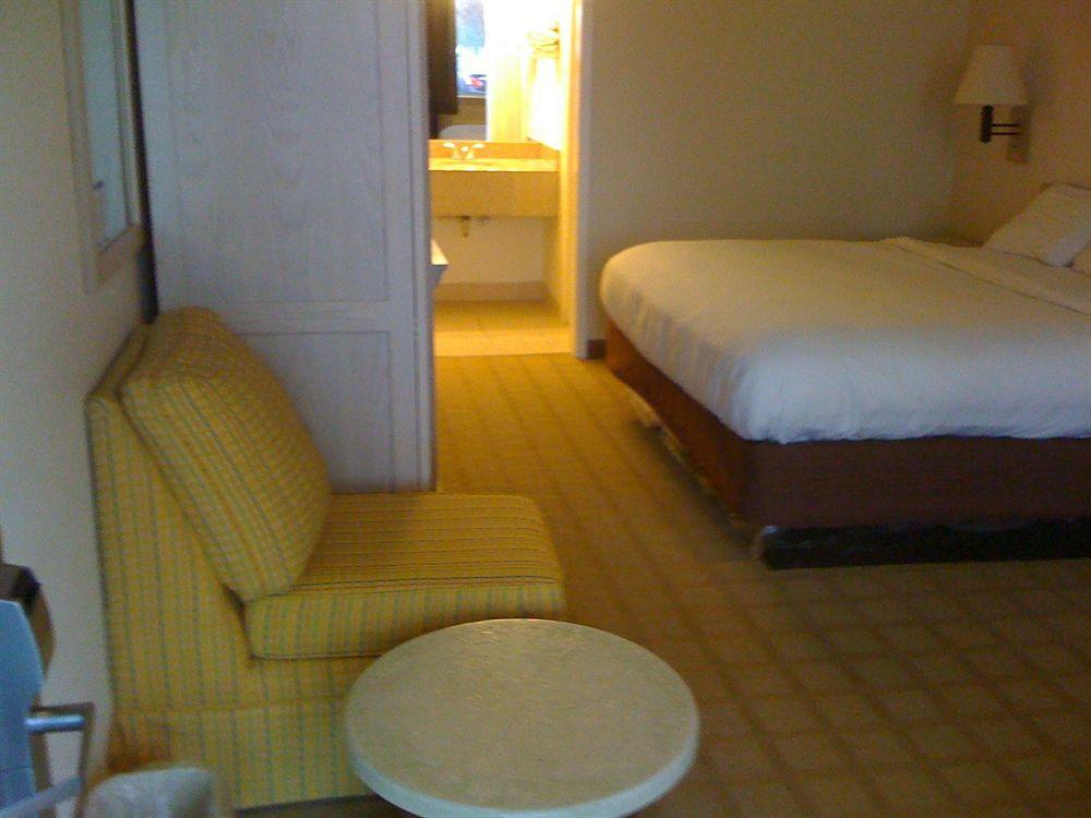 Americas Best Value Hobby Airport Motel Houston