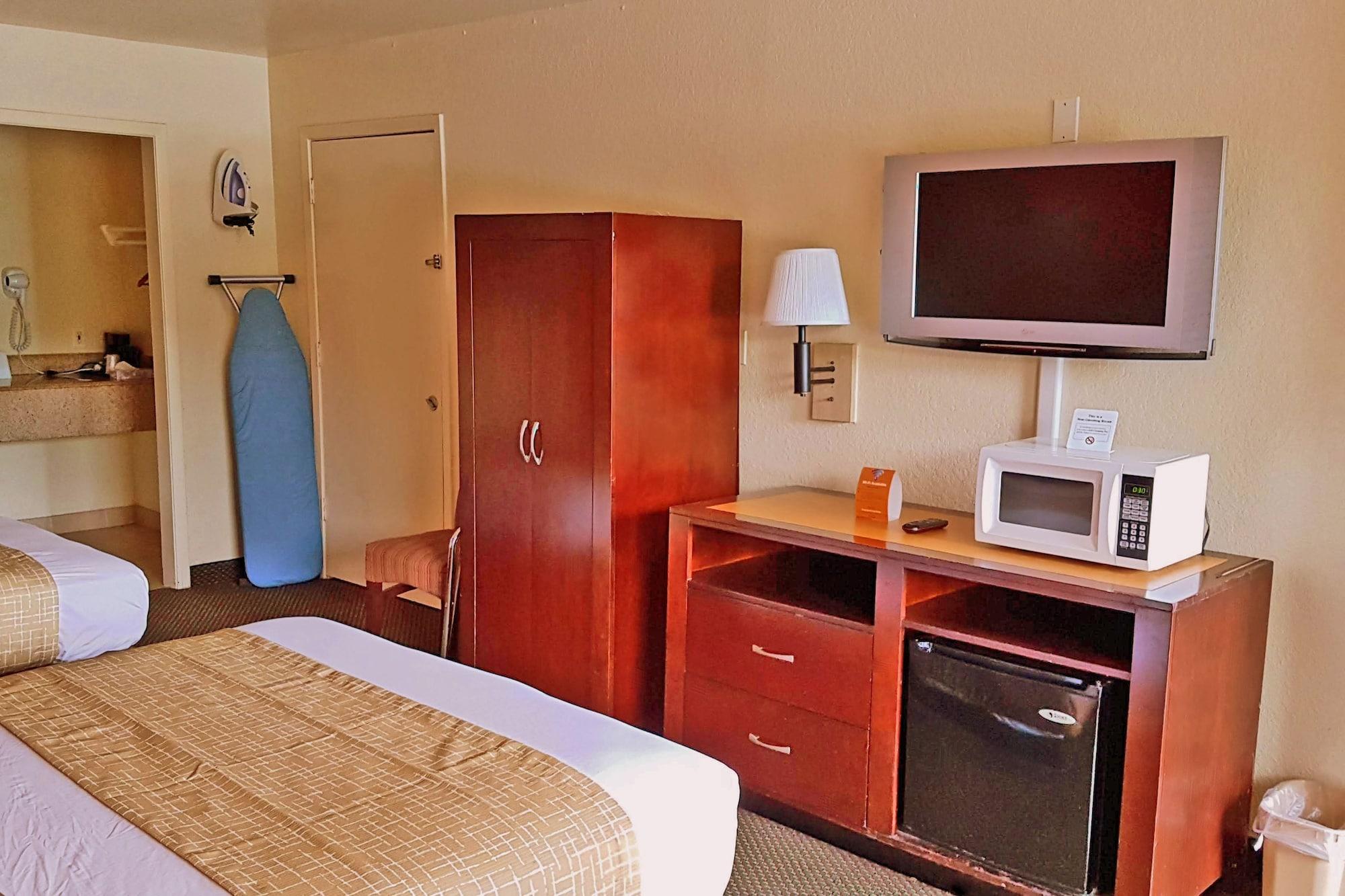 Hotel Travelodge By Wyndham Hobby Airport Houston