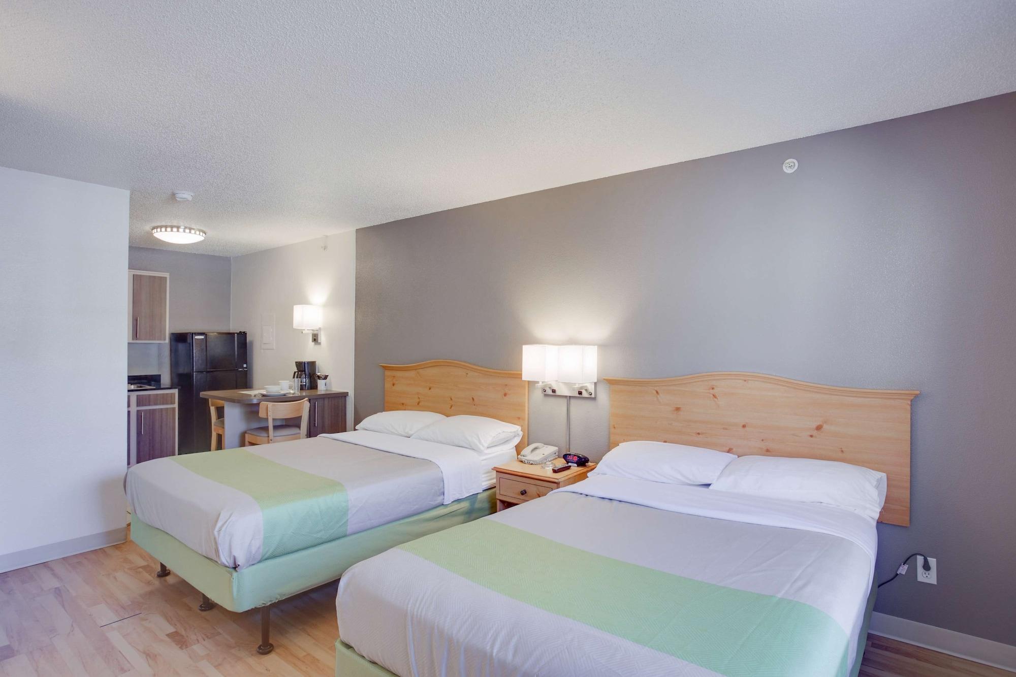 Hotel 6-houston, Tx - Northwest Hwy 290 2*
