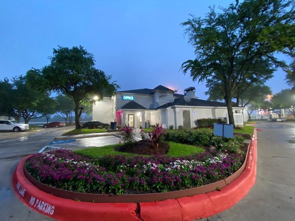 6-houston, Tx - Northwest Hwy 290 Hotel 2*