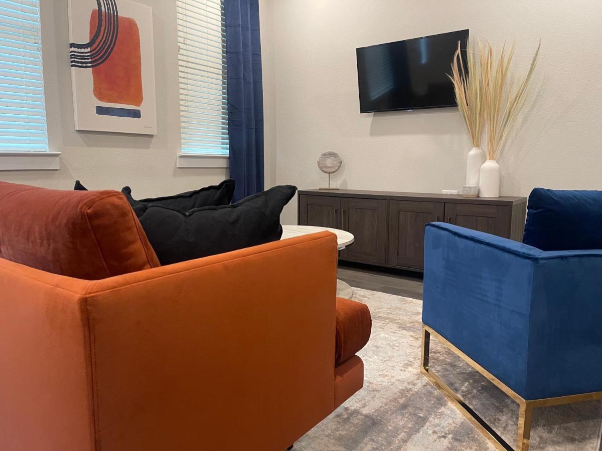 Stylish Escape - Unwind And Explore In The Heart Of Downtown! * Houston