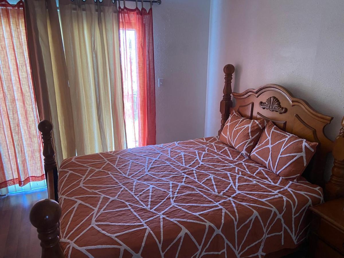 Leelez Place Homestay Houston