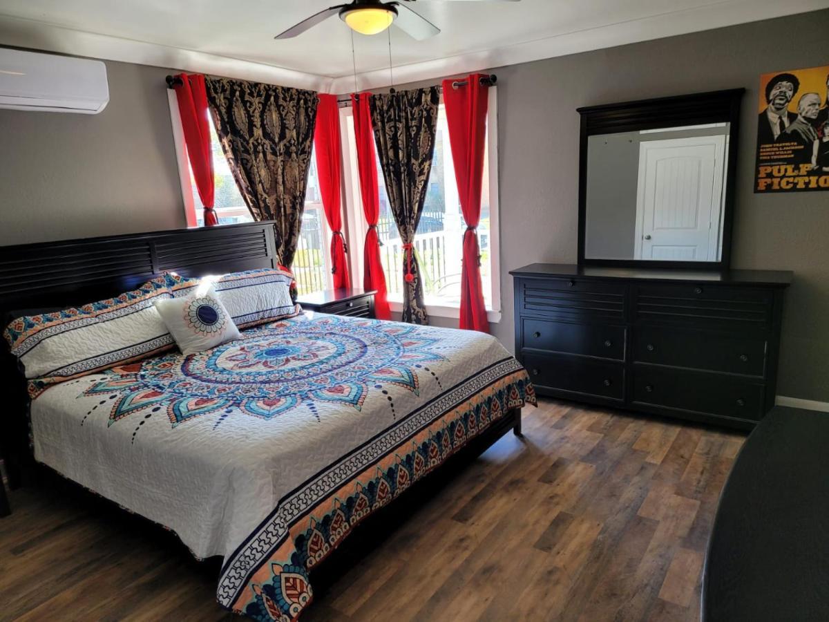 Apartment Luxury Pet Friendly In Near Downtown Attractions - 2707b *