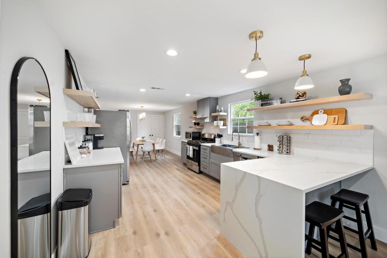 Holiday home Blue In Heights! Walkable To Popular Bars Houston