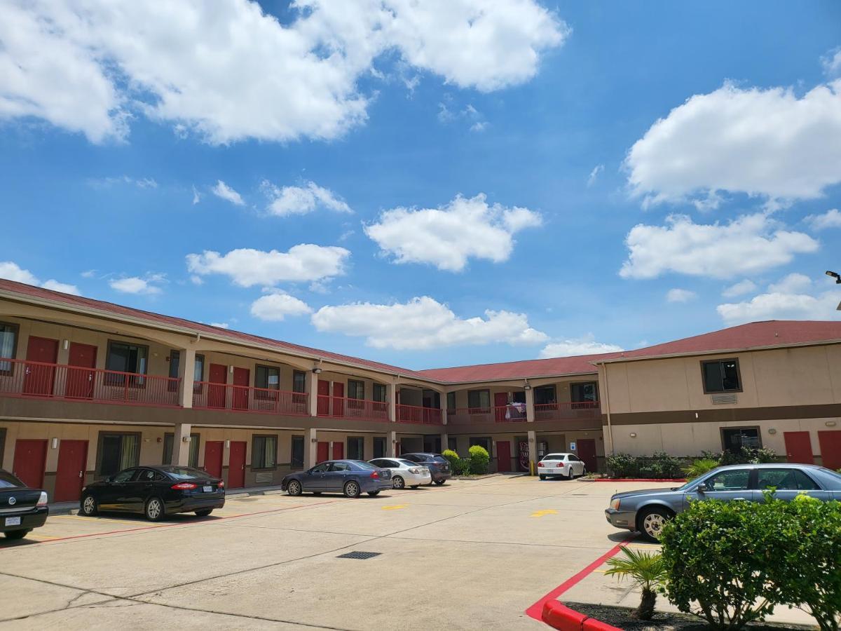 Palace Sam Race Park West Road Hotel Houston