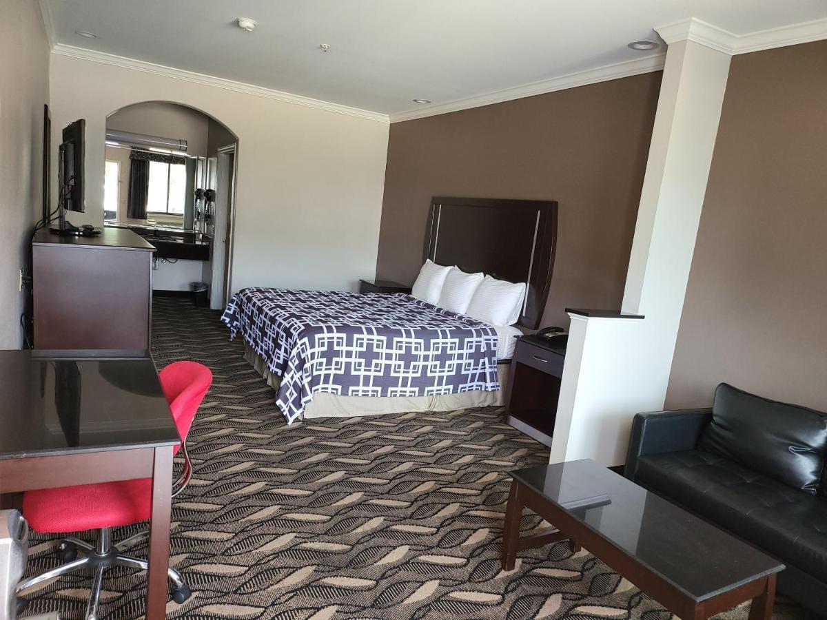 Hotel Palace Sam Race Park West Road