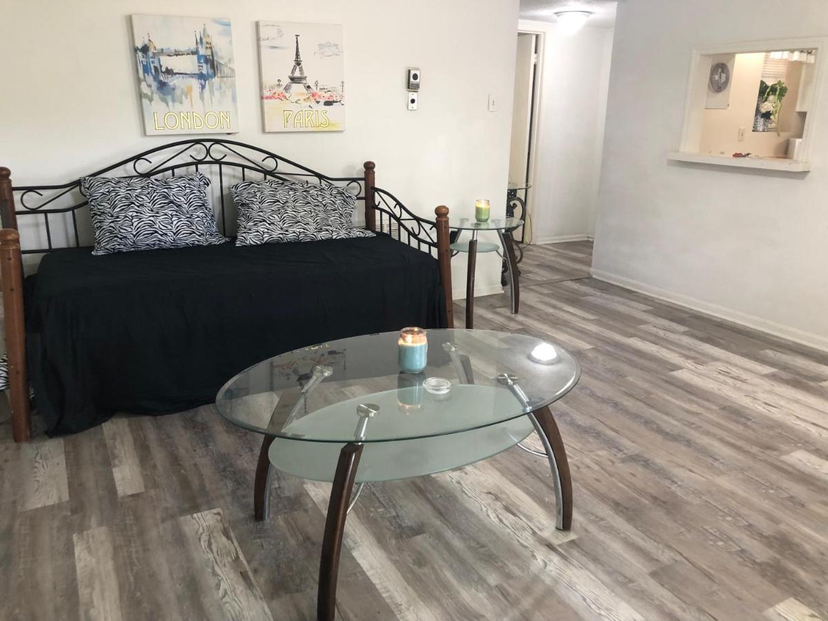 Galleria Area Apt Long And Short Available