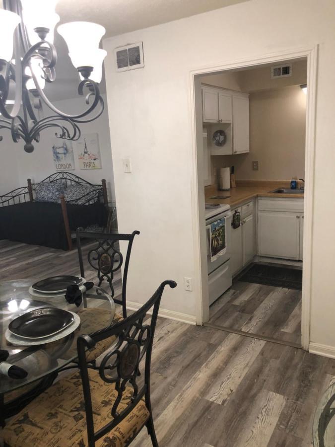 Galleria Area Apt Long And Short Available Apartment