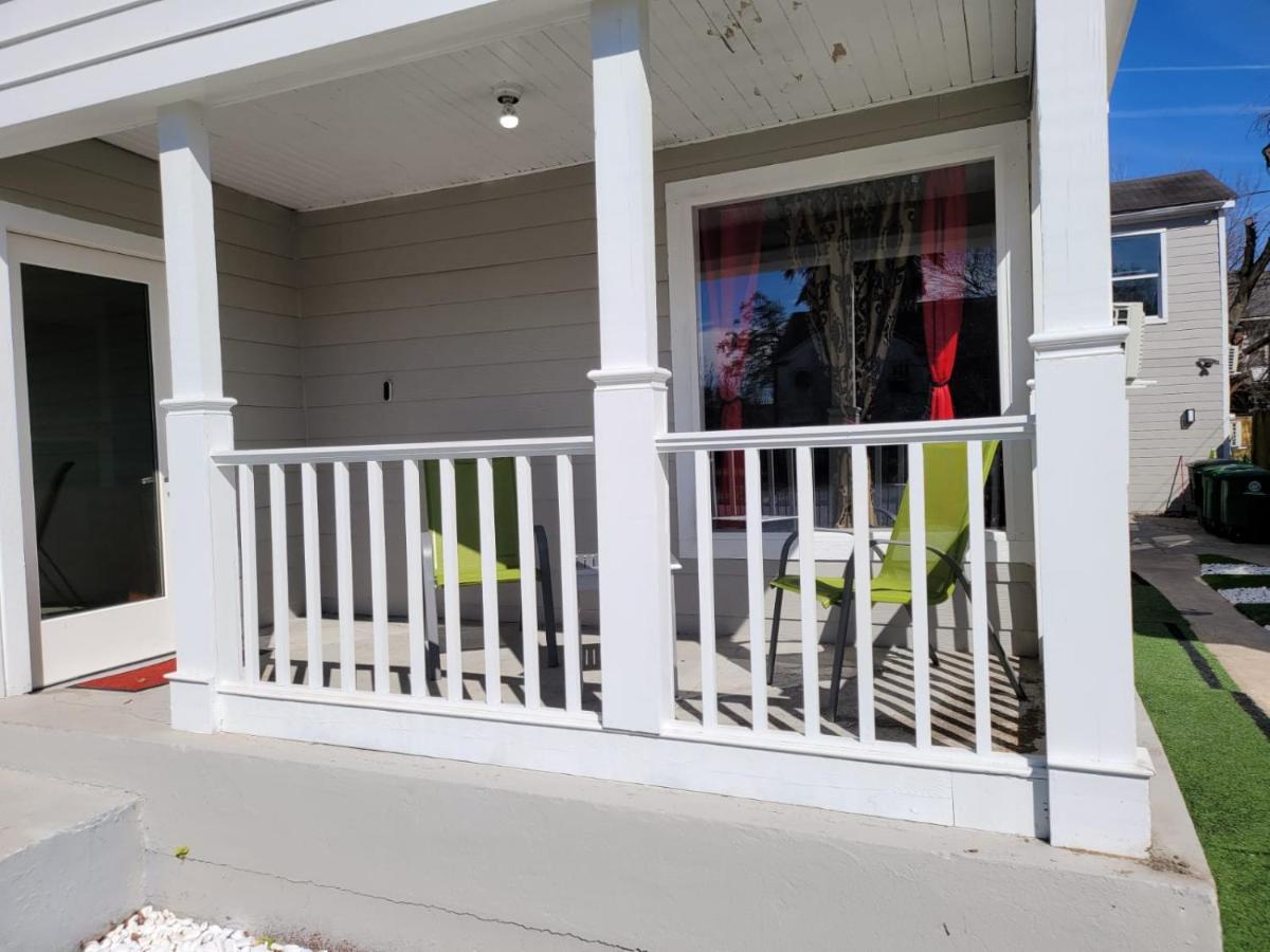 Luxury Pet Friendly In Near Downtown Attractions - 2707b Apartment *