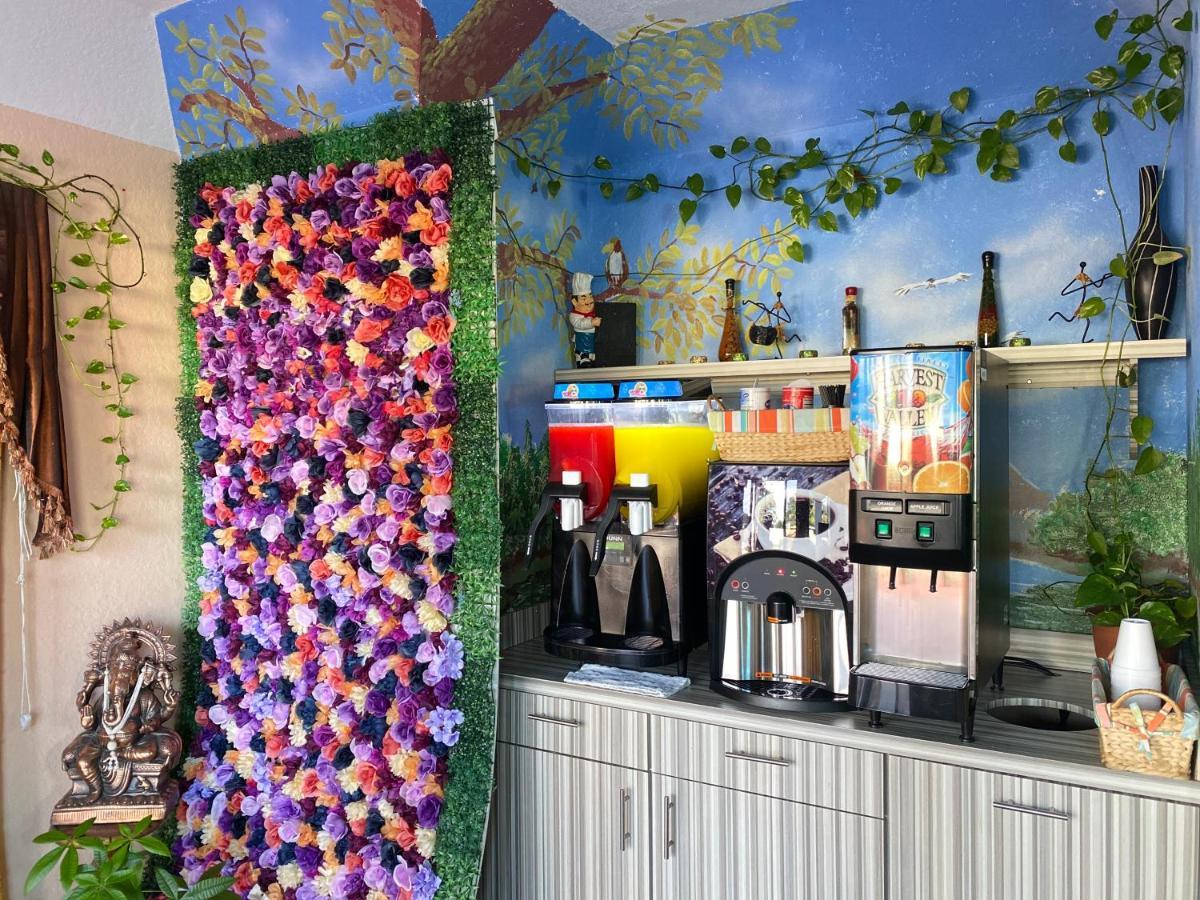 Island Hobby Airport Motel 2*