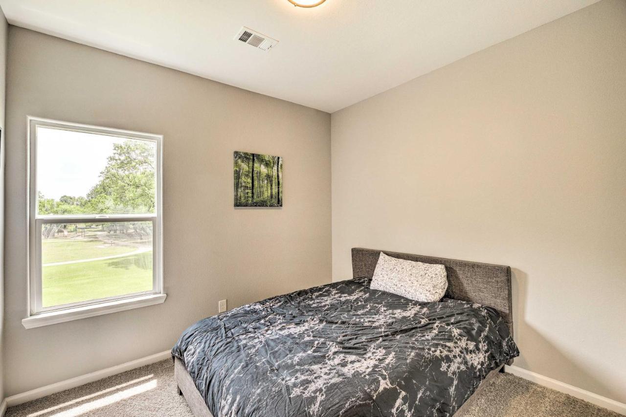 Holiday home Pet-friendly Townhome With Fenced Yard Houston