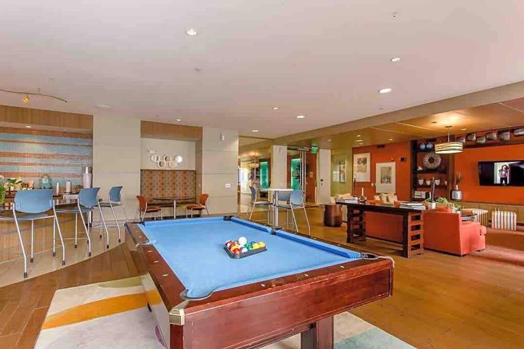 Luxury One Bedroom Located By Med Center/nrg Apartment