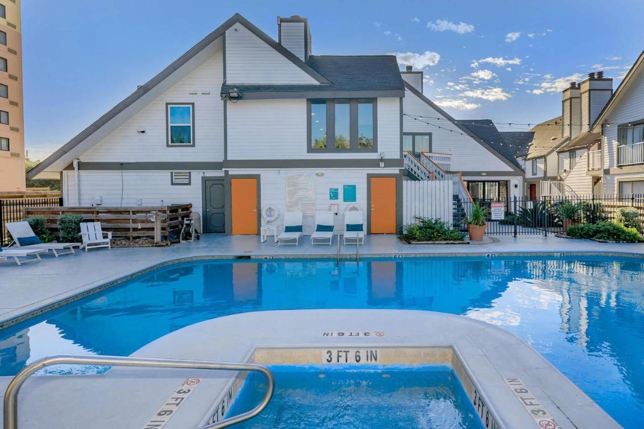 W Handicap Access - Walk To Texas Medical Center, Nrg, Rice University, Parks, Zoo Houston