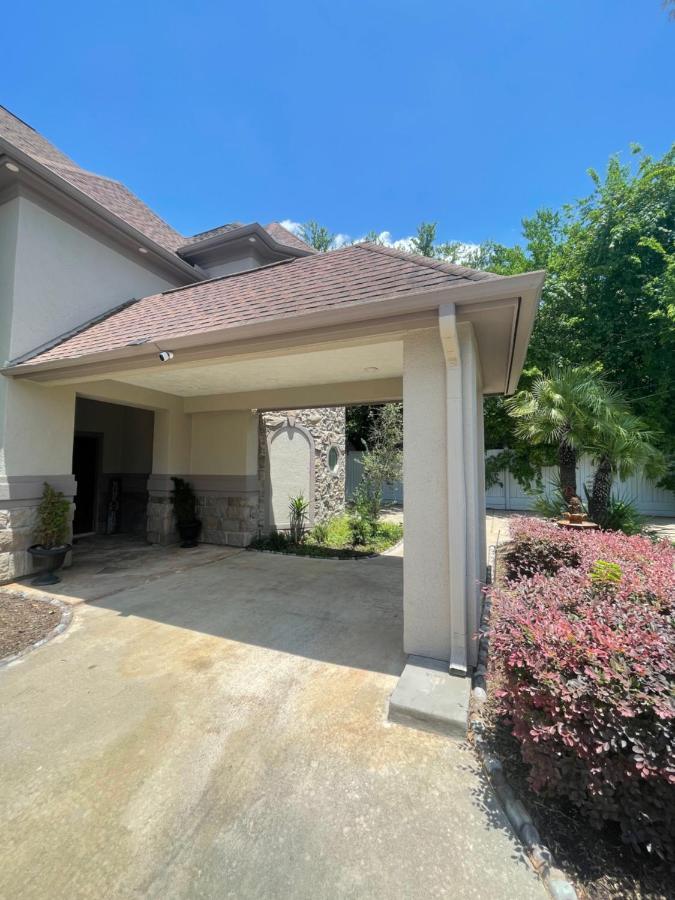 Holiday home Luxuria Mini-mansion Near Downtown