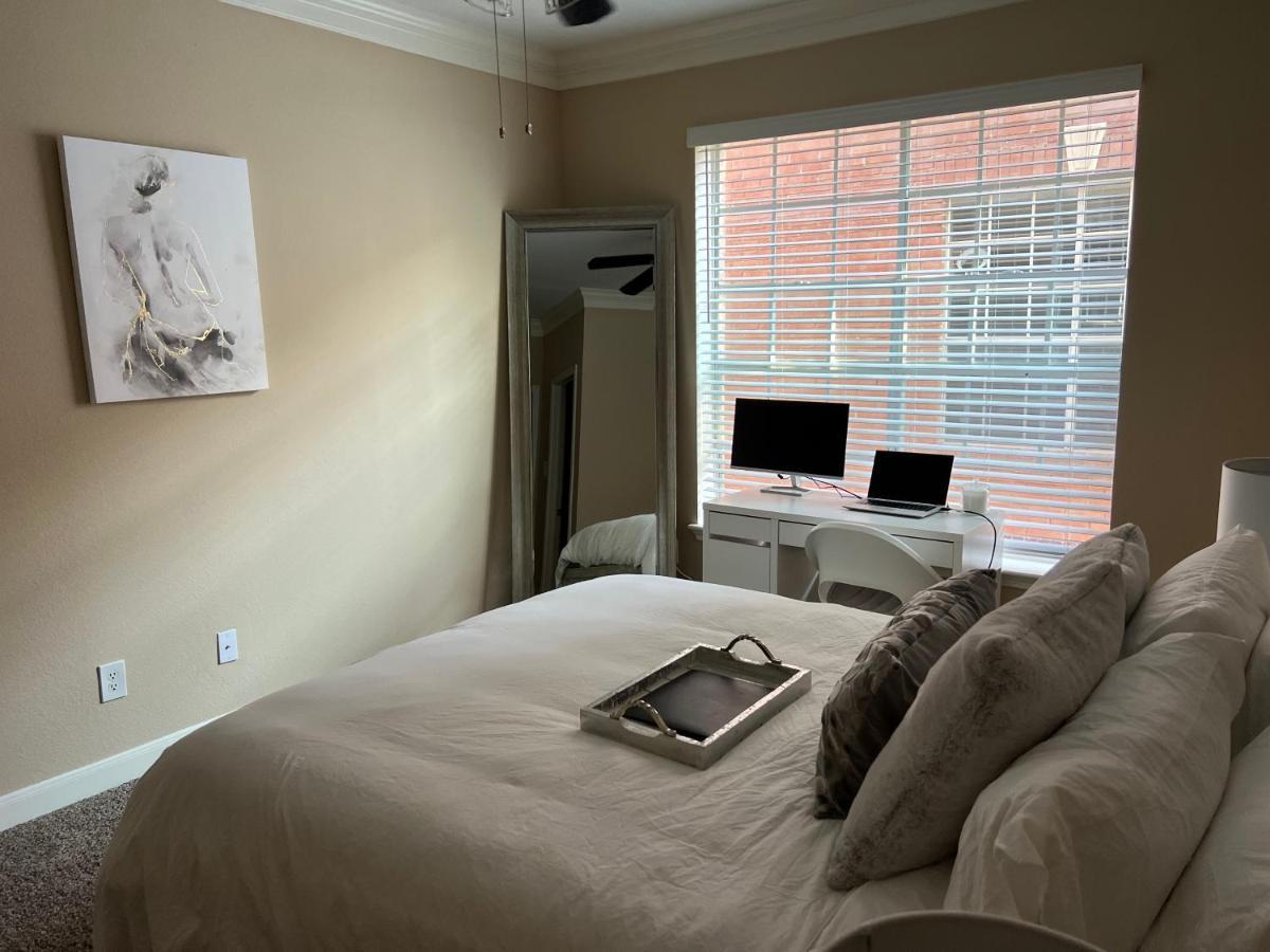 Apartment Smoke Free Amazing Spacious 2 Beds 2 Baths Modern Living