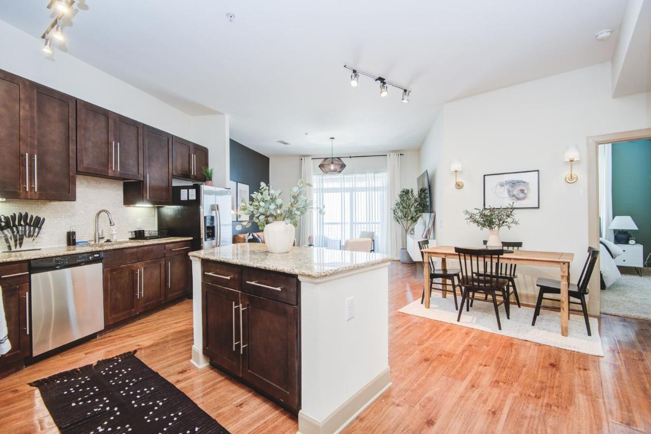Apartment Luxury 2br 5 Mins To Med Center And Nrg Houston