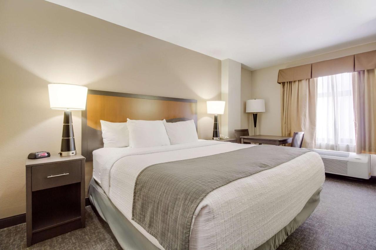 Hotel Surestay Plus By Best Western Medical Center 3*