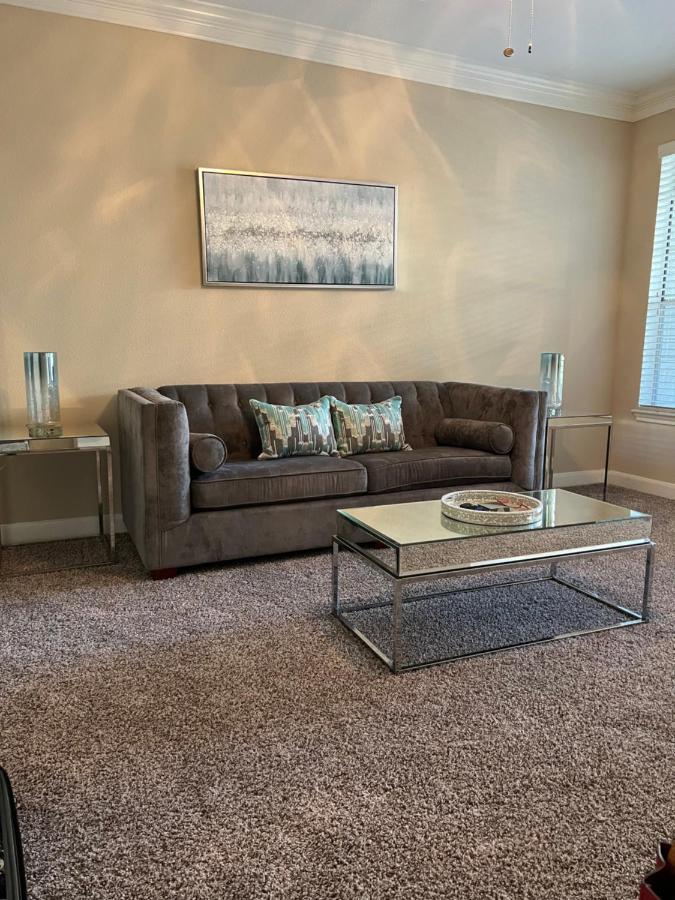 Apartment Smoke Free Amazing Spacious 2 Beds 2 Baths Modern Living Houston