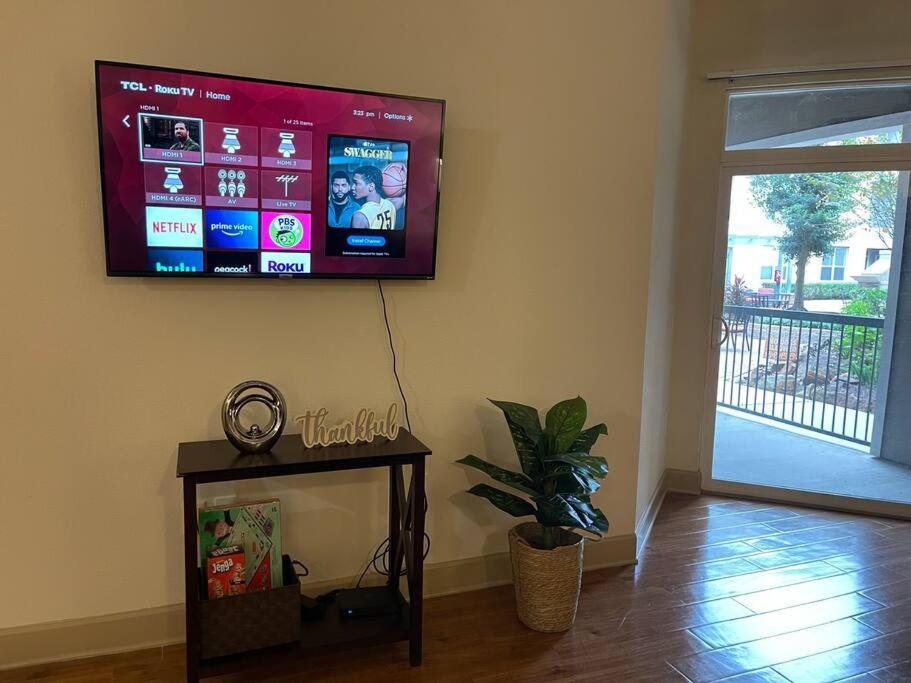 Apartment Stylish Nrg Stadium Apartment: King Bed, Free Parking & Med Center Proximity Houston
