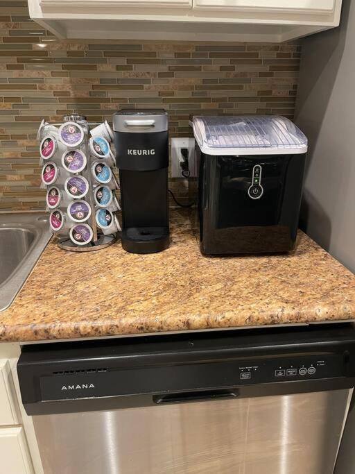 Apartment Beautiful/spacious 2 Bedroom Near Galleria