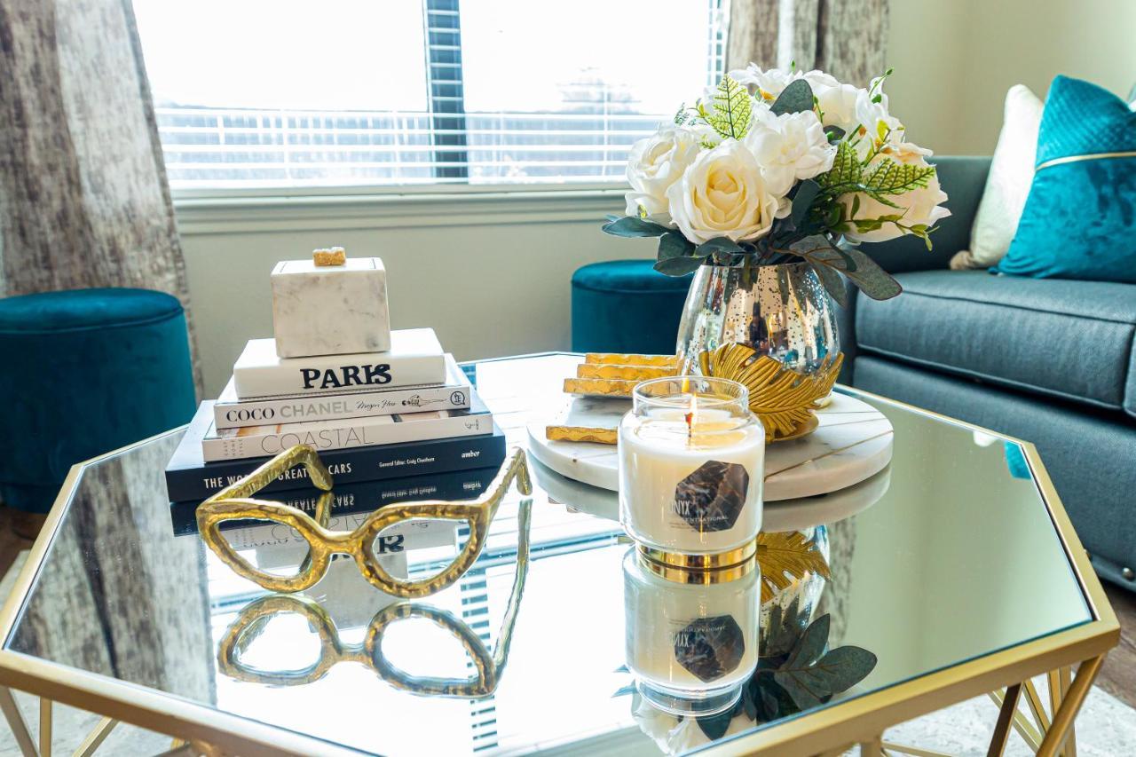 Apartment Luxe And Cozy Apt Walk To Nrg In Tx Medical Center Houston