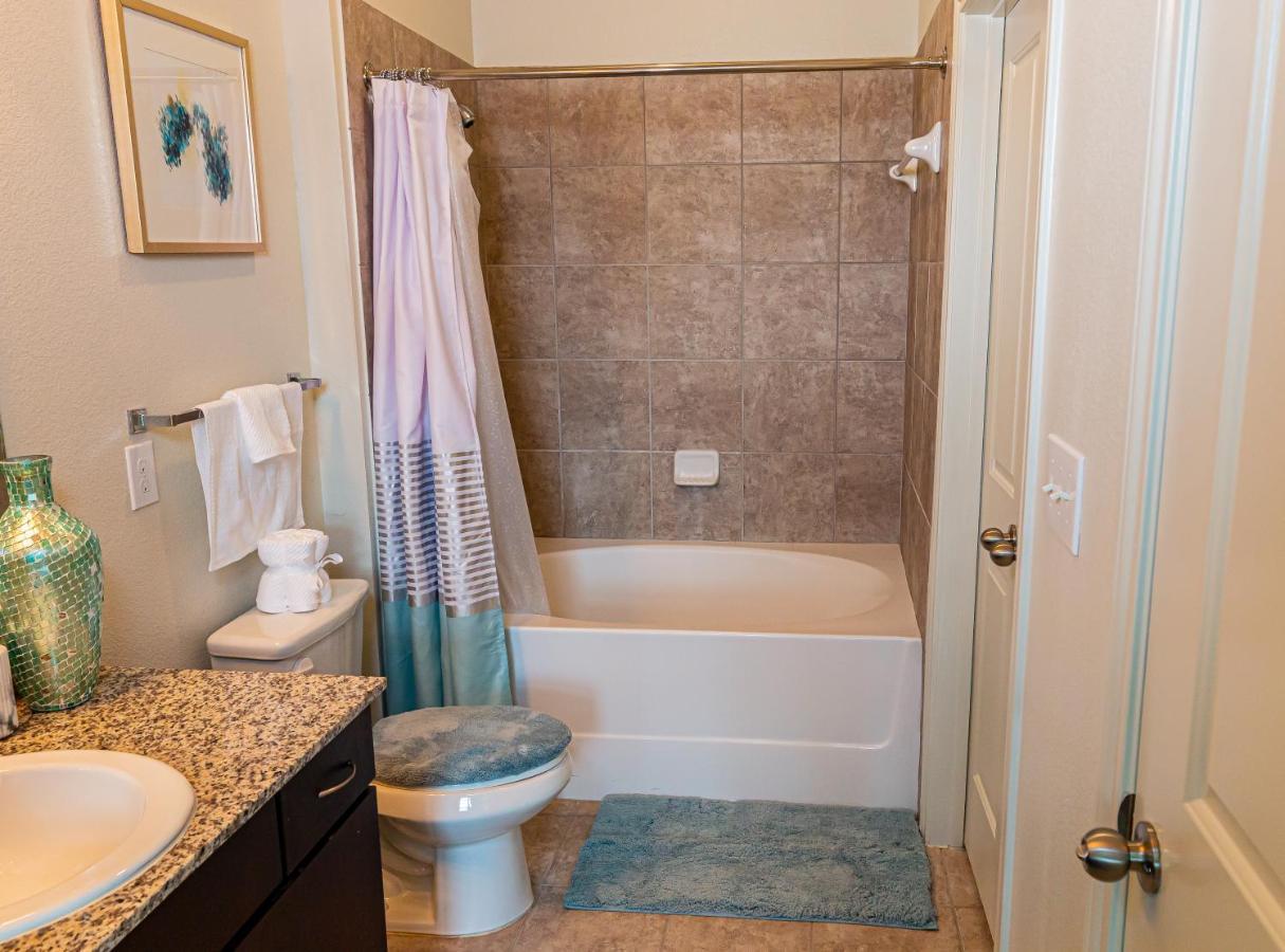 Luxe And Cozy Apt Walk To Nrg In Tx Medical Center Apartment *