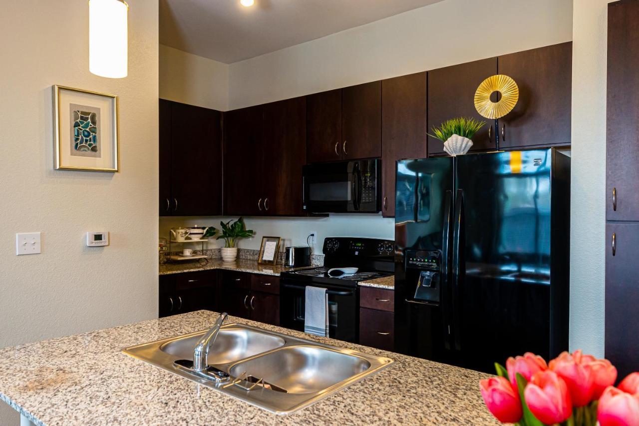 Apartment Luxe And Cozy Apt Walk To Nrg In Tx Medical Center