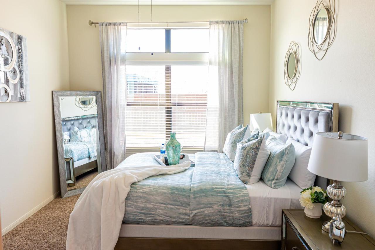 Luxe And Cozy Apt Walk To Nrg In Tx Medical Center *
