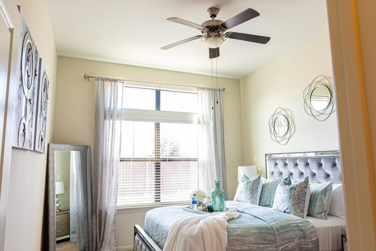 Luxe And Cozy Apt Walk To Nrg In Tx Medical Center Apartment *