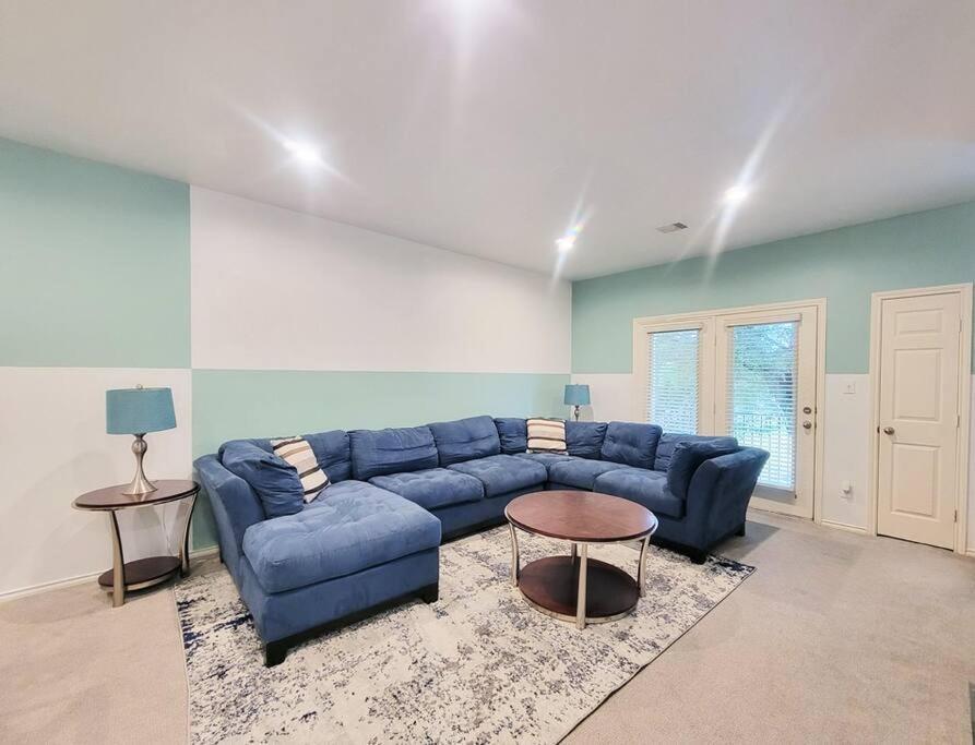 Holiday home Haus Of Colours - 7 Beds - Grb - Downtown Houston