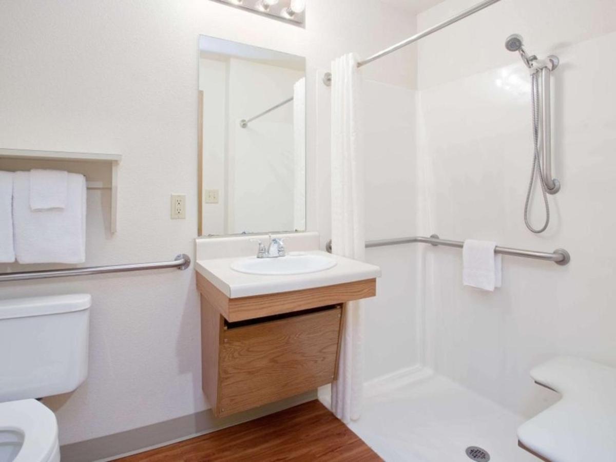 Woodspring I-45 Airtex 2* Houston