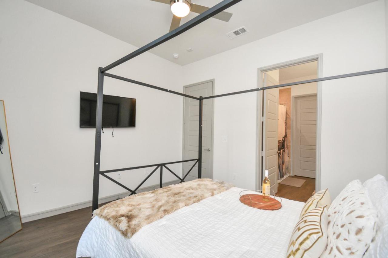Elan Maison Smart Hub In The Heart Of Downtown