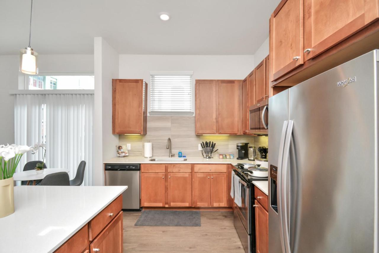 Elan Maison Smart Hub In The Heart Of Downtown
