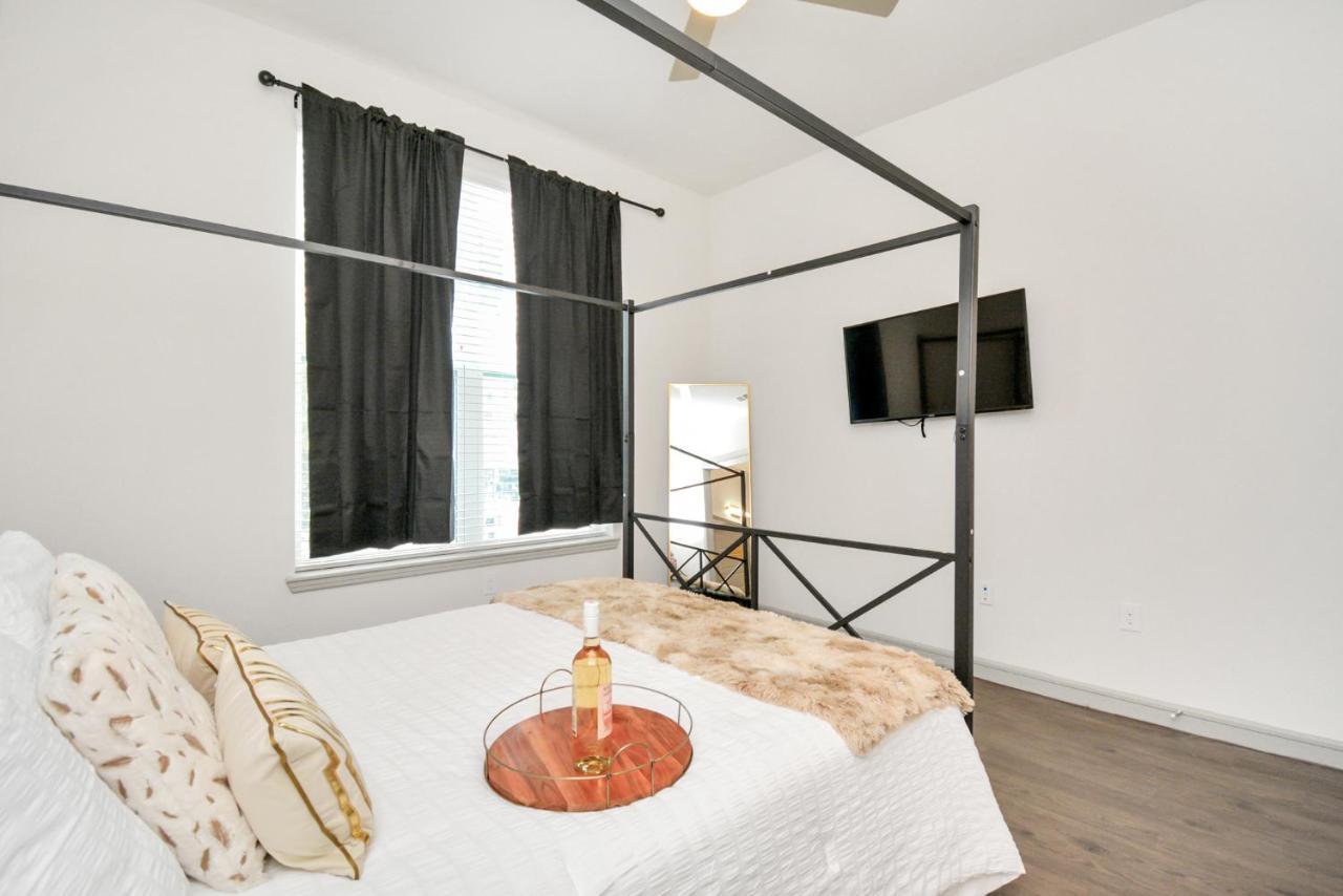 Elan Maison Smart Hub In The Heart Of Downtown * Houston