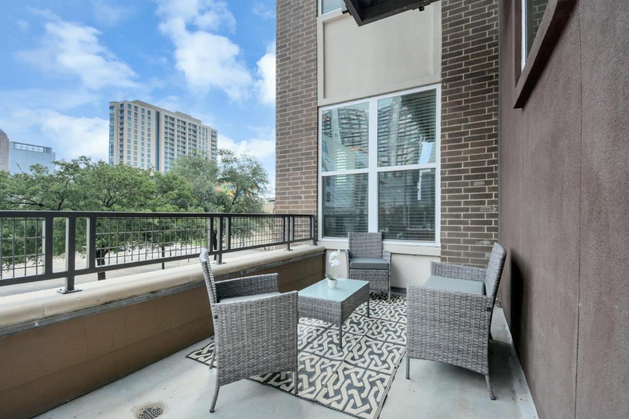 Elan Maison Smart Hub In The Heart Of Downtown Apartment Houston