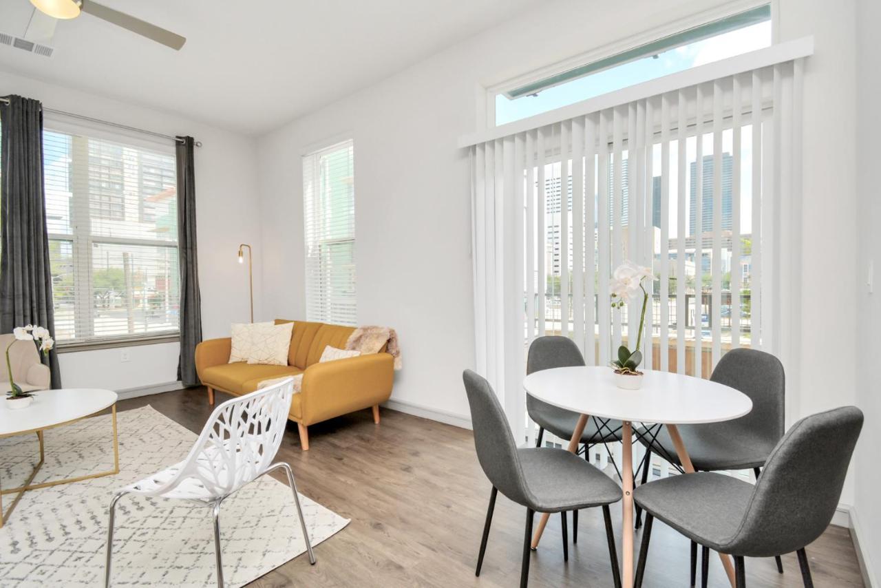 Elan Maison Smart Hub In The Heart Of Downtown Houston