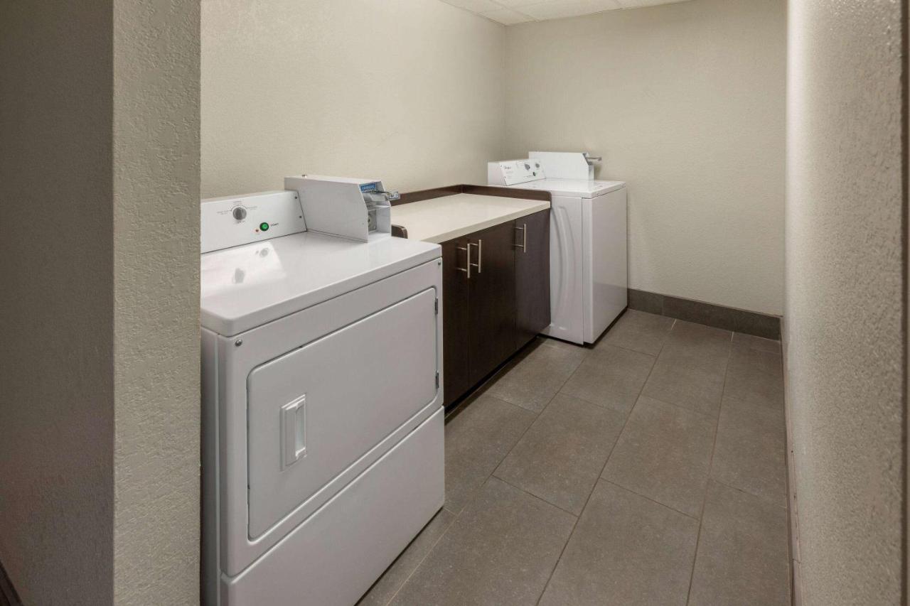La Quinta By Wyndham Nw Brookhollow Hotel Houston