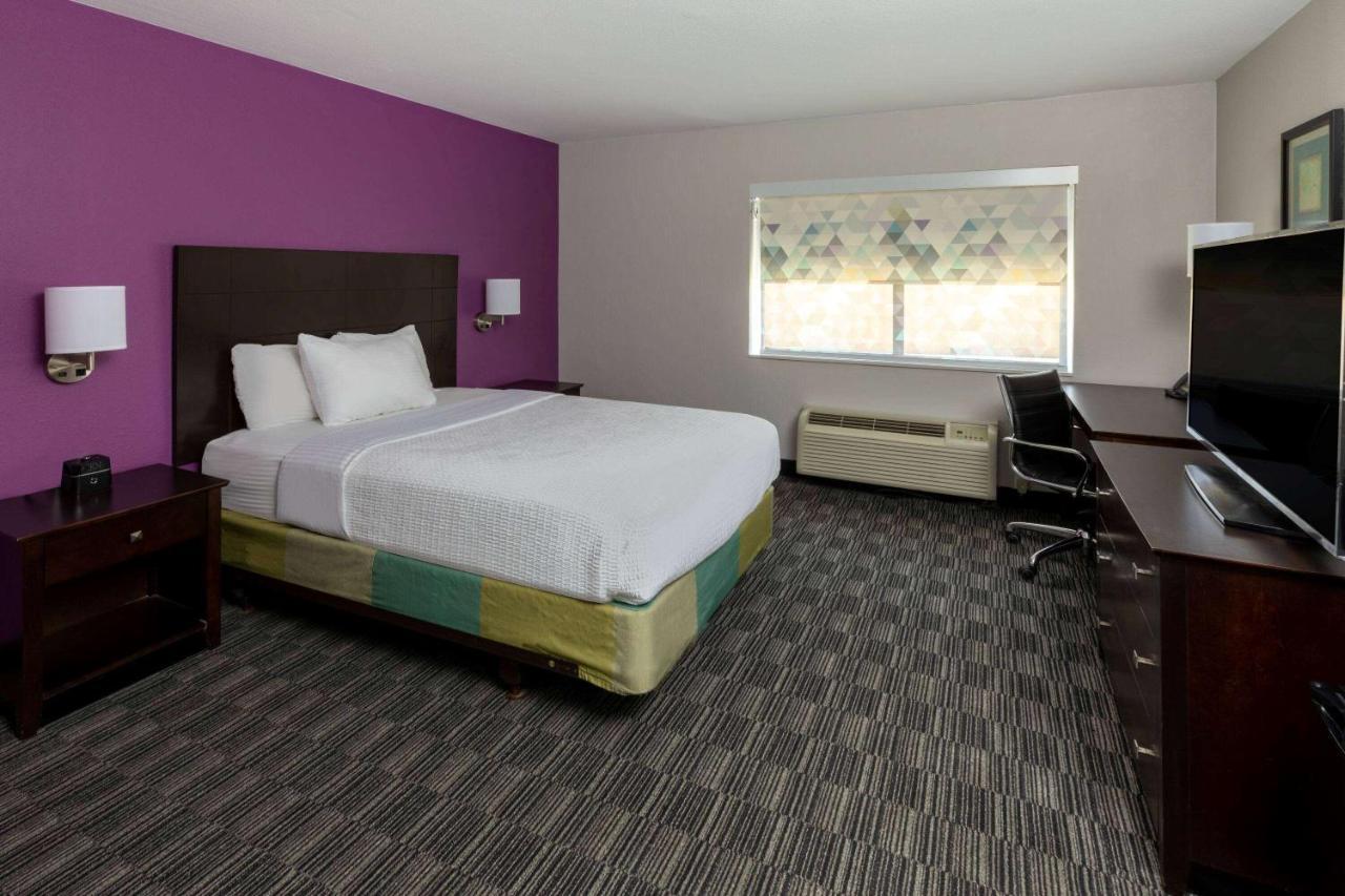 La Quinta By Wyndham Nw Brookhollow Hotel 3*