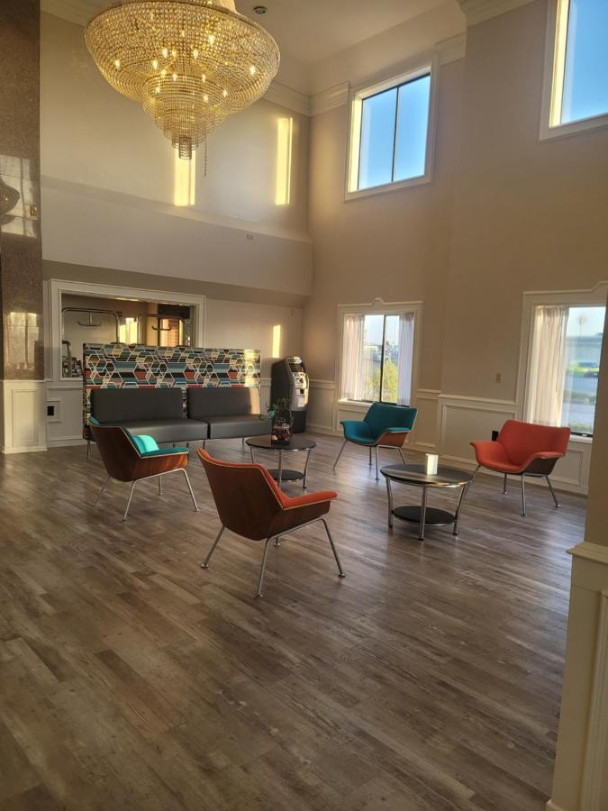 Hotel Baymont By Wyndham Brookhollow