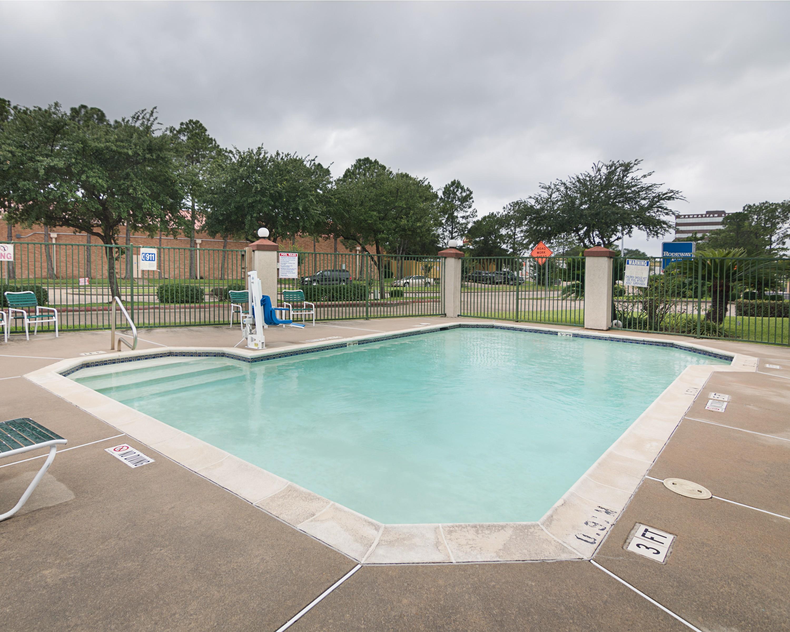 Hotel Rodeway & Hwy 290 Nw Houston