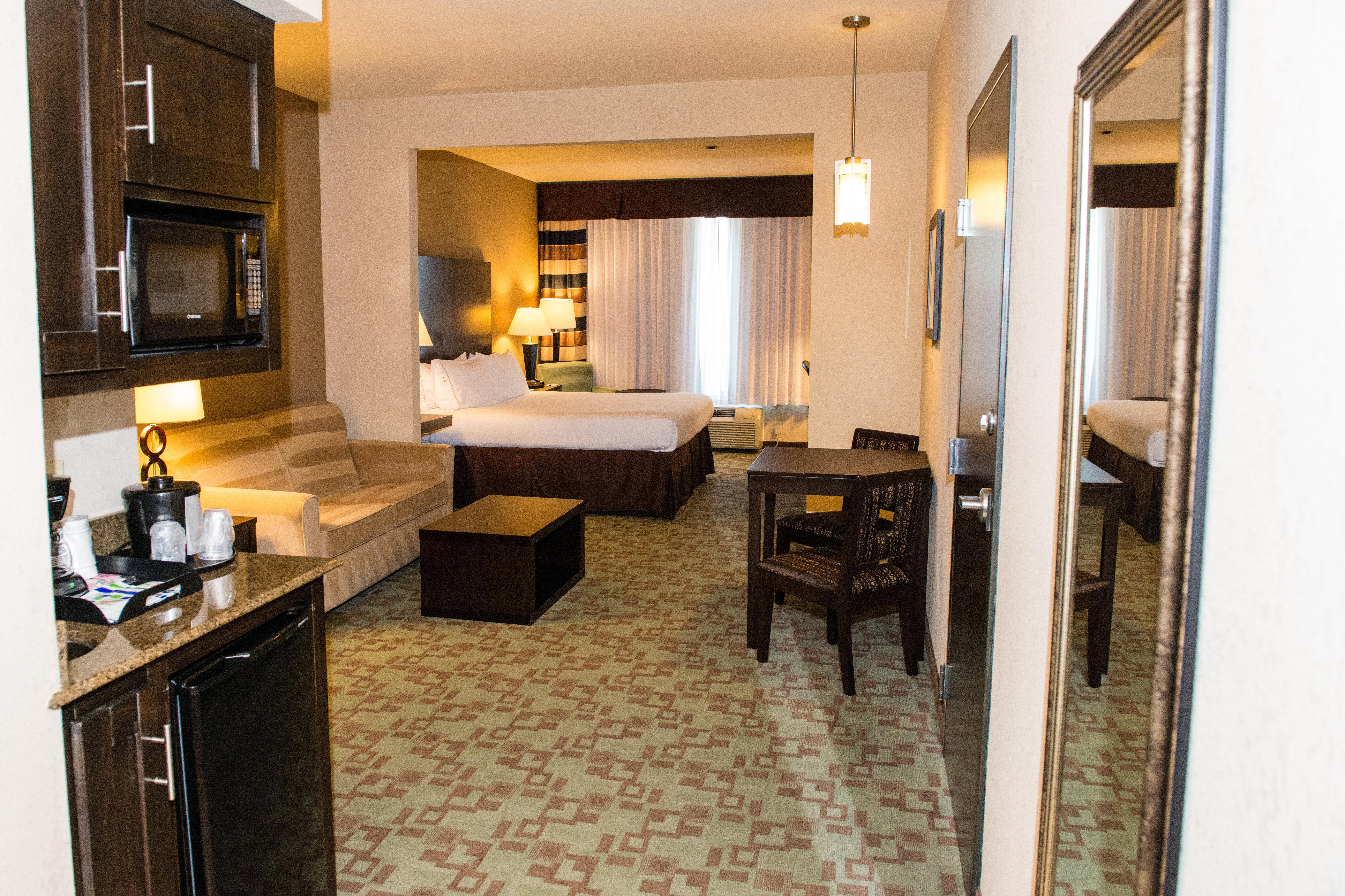 Express & Nw Beltway 8-west Road By Ihg 2*