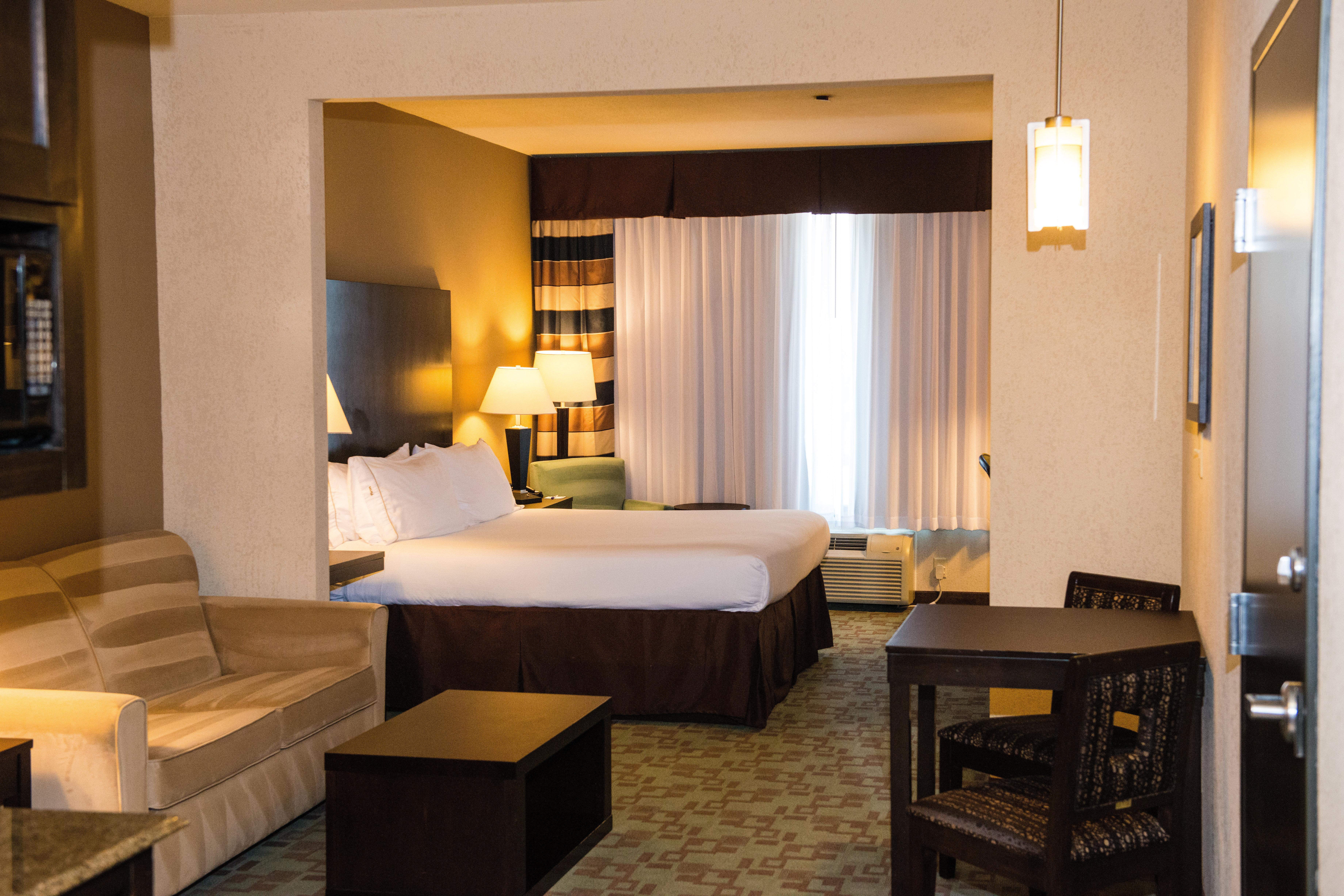 Express & Nw Beltway 8-west Road By Ihg