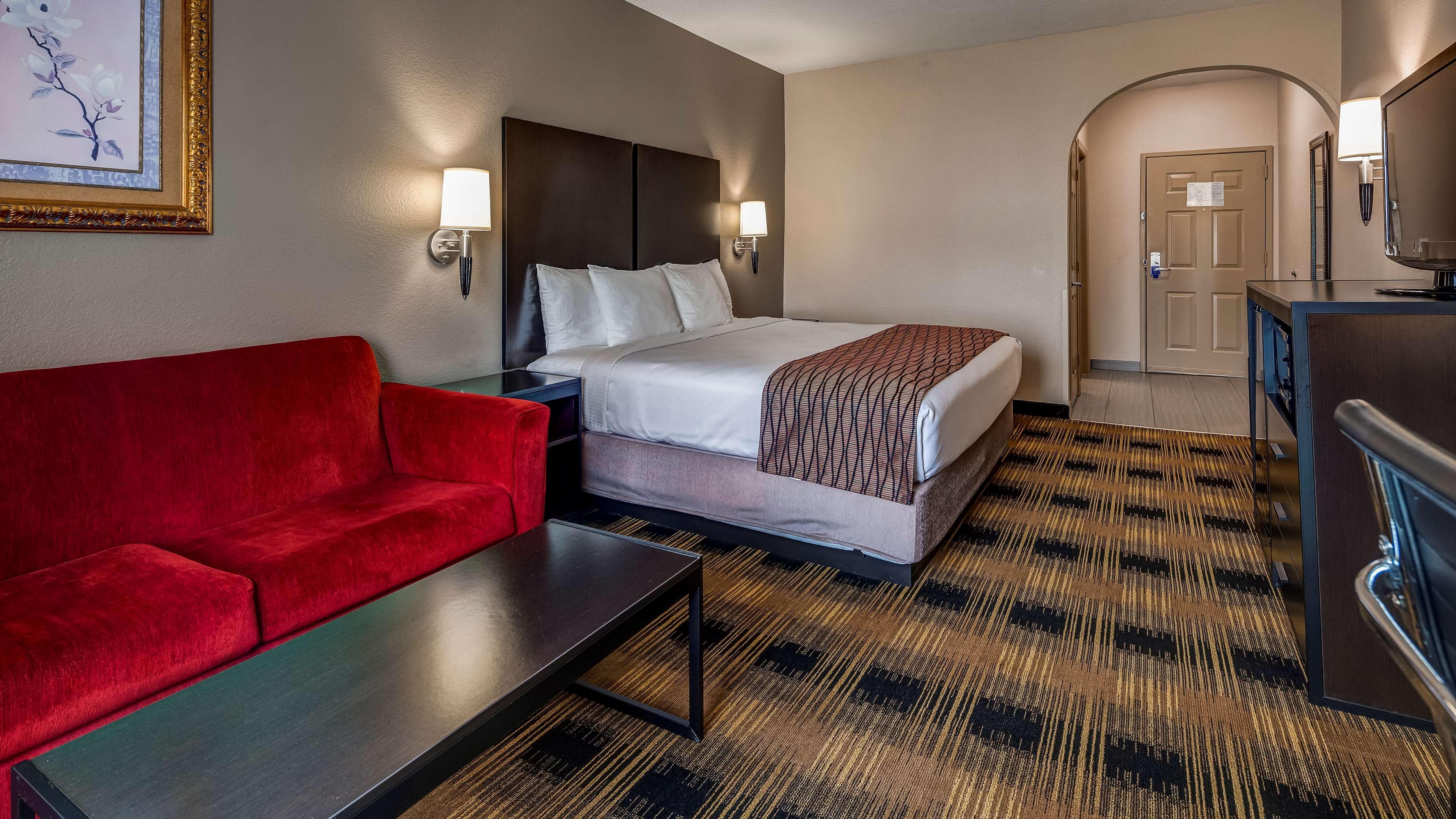 Western Heritage Hotel