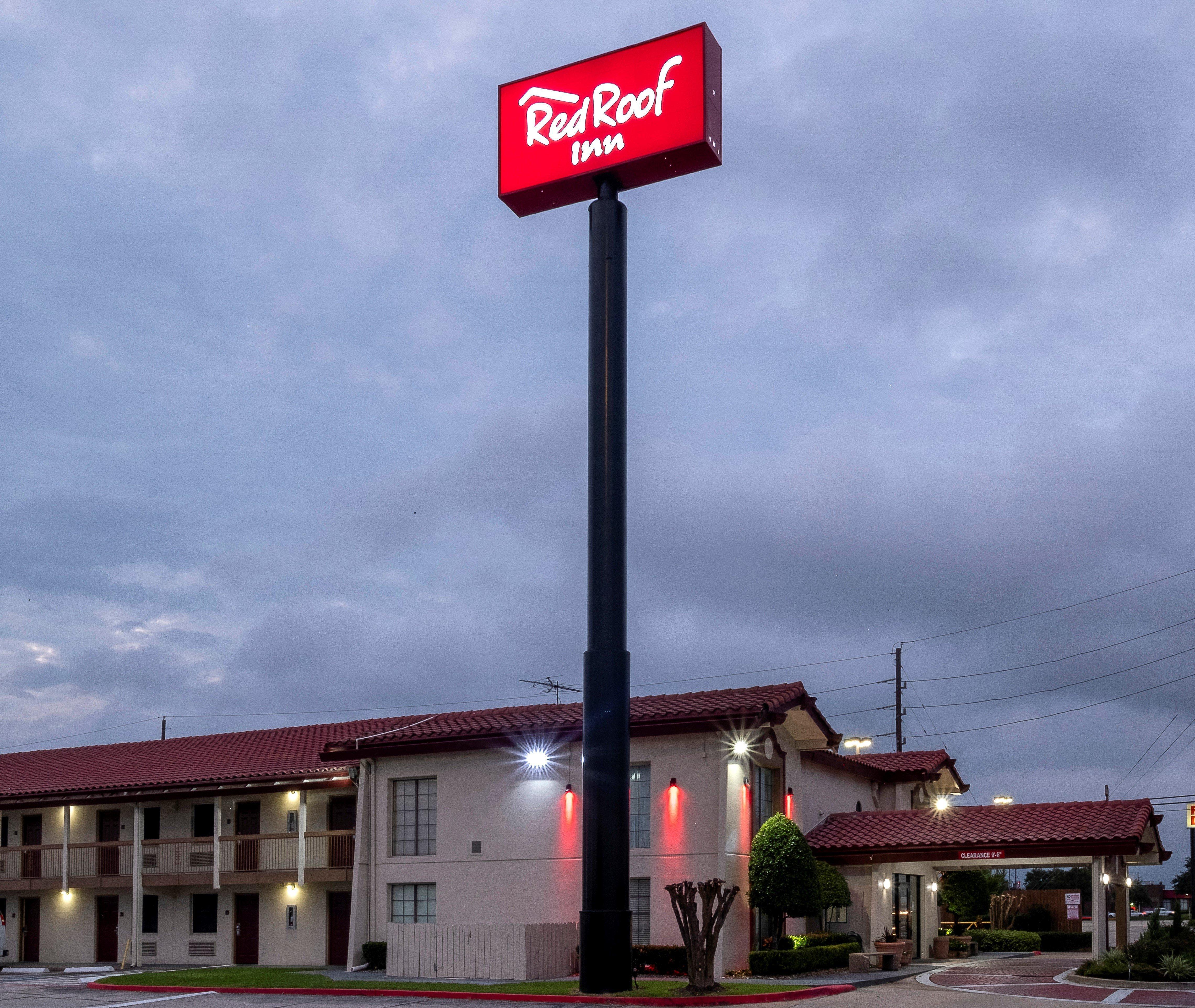 Red Roof North - Fm1960 & I-45 Motel