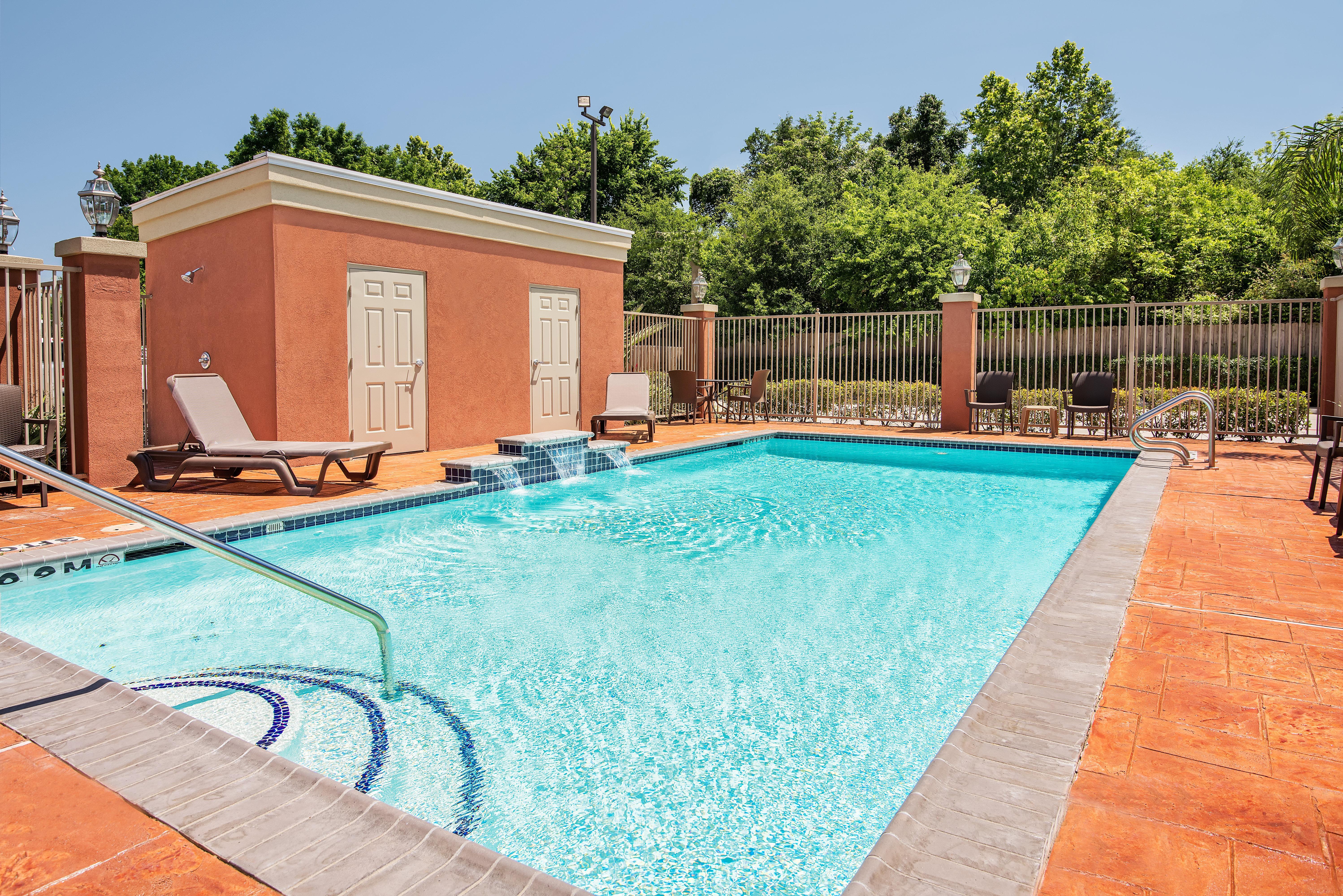 Candlewood Nw - Willowbrook, An Ihg Hotel 2*